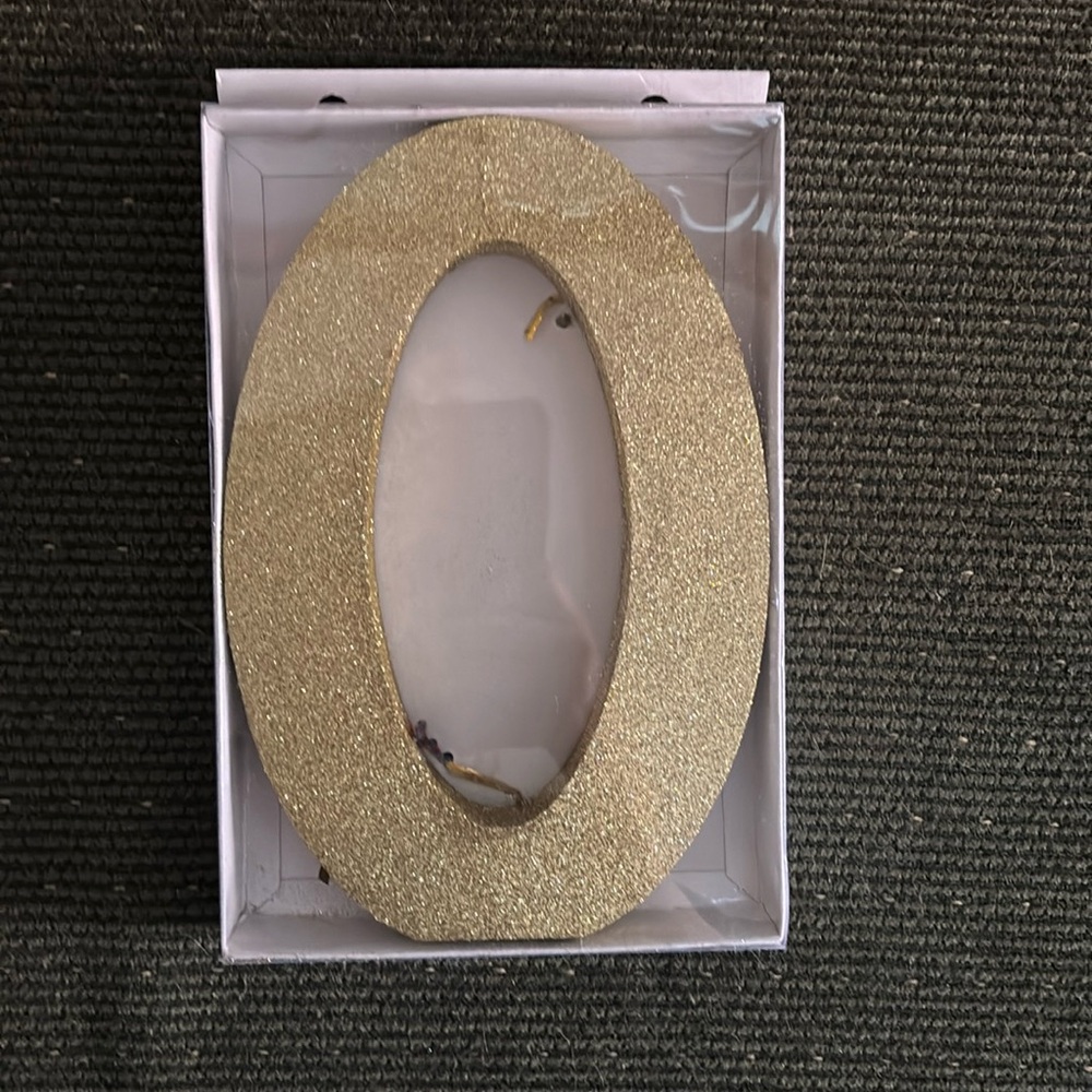 Glitter Number “0”